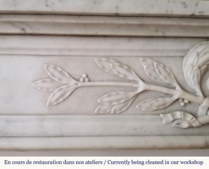 Louis XVI style fireplace in Carrara marble with a laurel crown-3