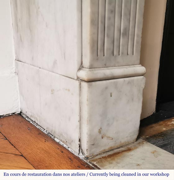 Louis XVI style fireplace in Carrara marble with a laurel crown-6