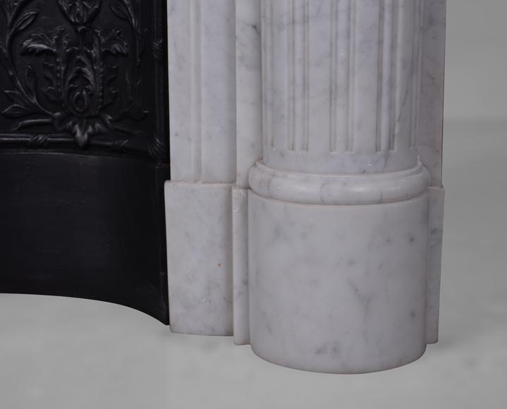 Louis XVI style mantel in Carrara marble with half columns-8