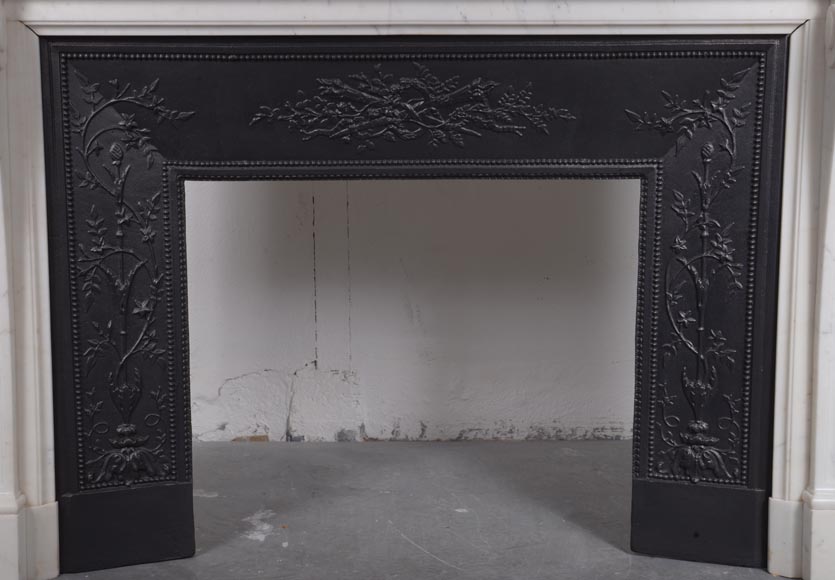 Louis XVI style mantel adorned with carved acanthus leaves, in statuary marble-12