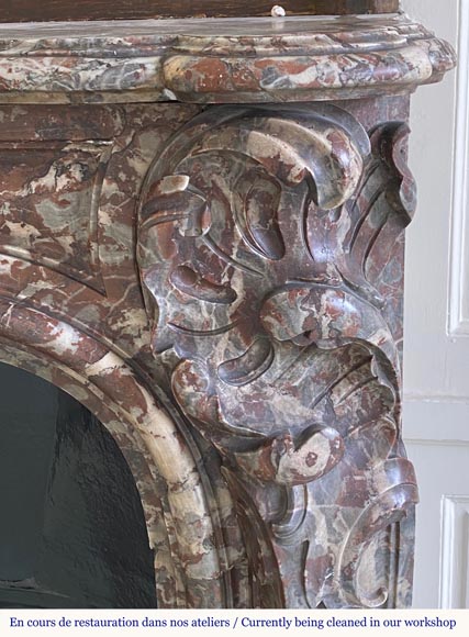 Very beautiful Louis XV periode mantel in Royal Red marble-7