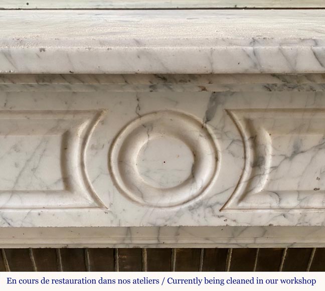 Small Louis XVI style mantel in veined Carrara marble with a medallion -1