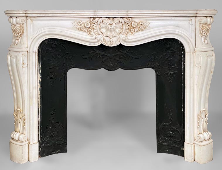 Riche Louis XV style fireplace in Carrara marble half statuary with shells and flowers-0