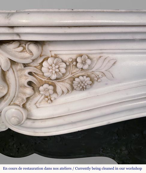 Riche Louis XV style fireplace in Carrara marble half statuary with shells and flowers-2