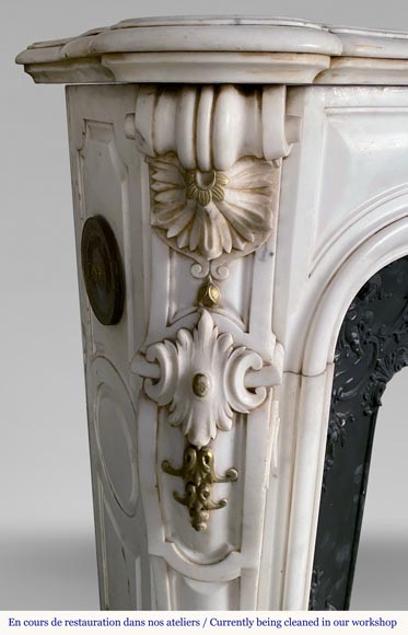 Surperb Louis XV style fireplace with a rich sculpted decoration risen by gold painting in half statuary marble-4