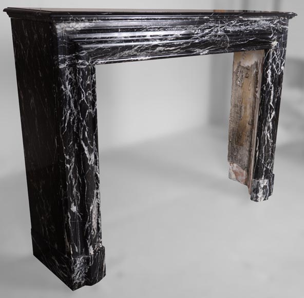 Mantel Bolection model in Marquina marble-2