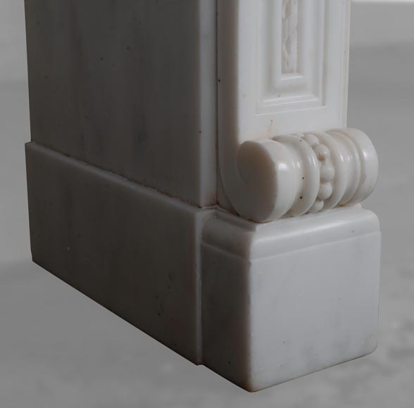 Splendid Louis XVI style mantel in statuary marble with quivers inspired by the model in the Fontainebleau castel drawn by Pierre-Marie Rousseau-8