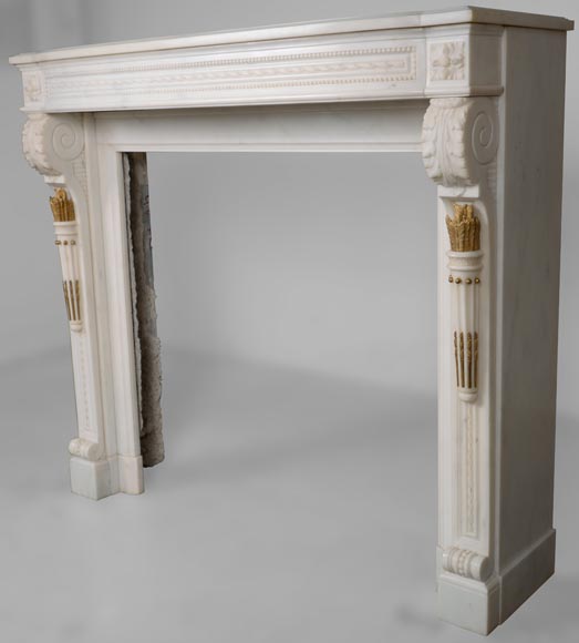 Splendid Louis XVI style mantel in statuary marble with quivers inspired by the model in the Fontainebleau castel drawn by Pierre-Marie Rousseau-9