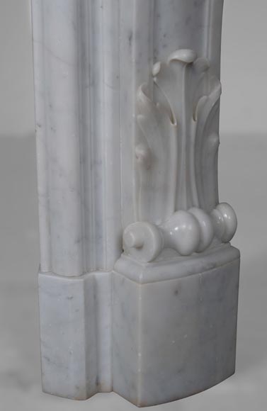 Louis XV style mantel in Carrara marble richly sculpted-12