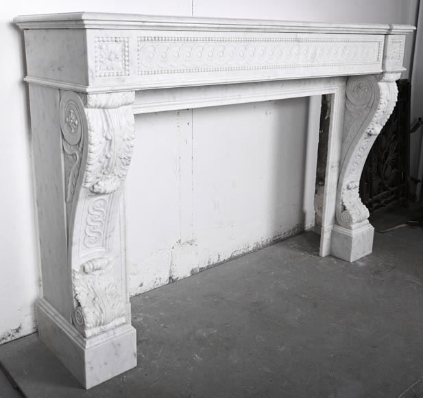 Napoleon III style scroll fireplace, richly sculpted, in Carrara marble Napoleon III style scroll fireplace, richly sculpted, in Carrara marble-2