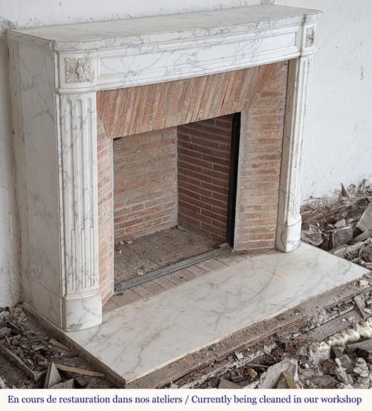 Louis XVI style mantel slightly curved in veined Carrara marble-2