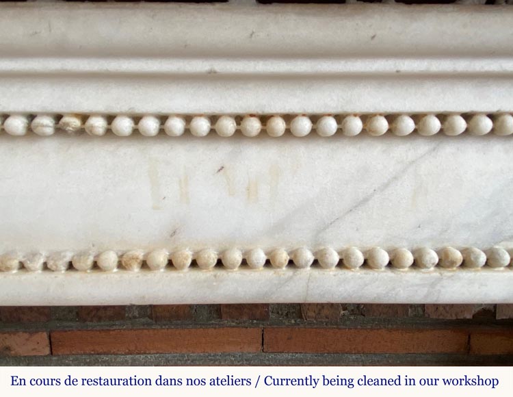 Louis XVI period mantel in statuary marble with detaches columns-1
