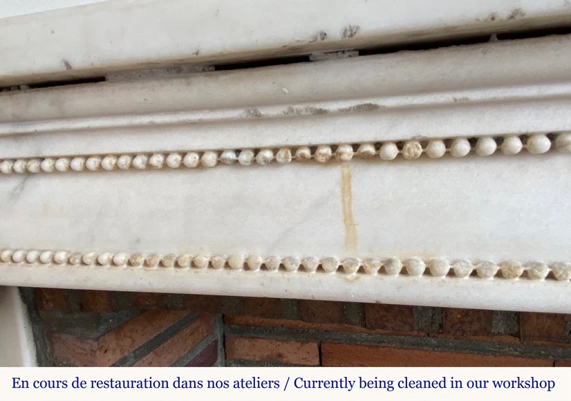 Louis XVI period mantel in statuary marble with detaches columns-2