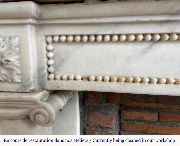 Louis XVI period mantel in statuary marble with detaches columns-3