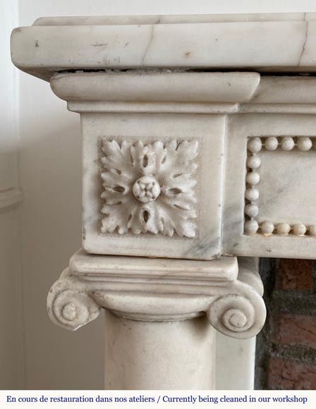 Louis XVI period mantel in statuary marble with detaches columns-5