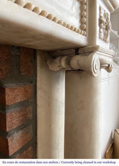 Louis XVI period mantel in statuary marble with detaches columns-8