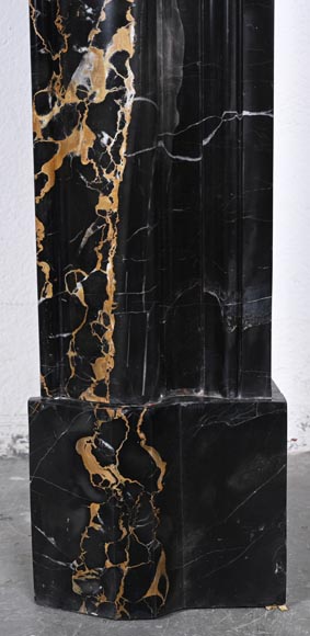 Louis XIV style fireplace in Portoro marble, with a molding and rounded frieze-7