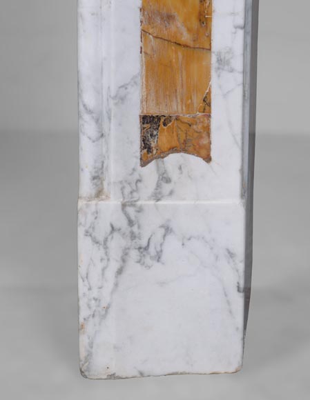 Small 18th century provençal fireplace in brèche and Carrara marble-7