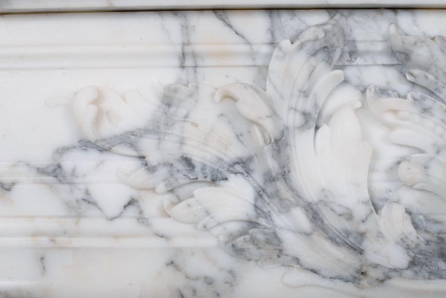 Beautiful Regency style mantel with palmette in Arabescato marble-2