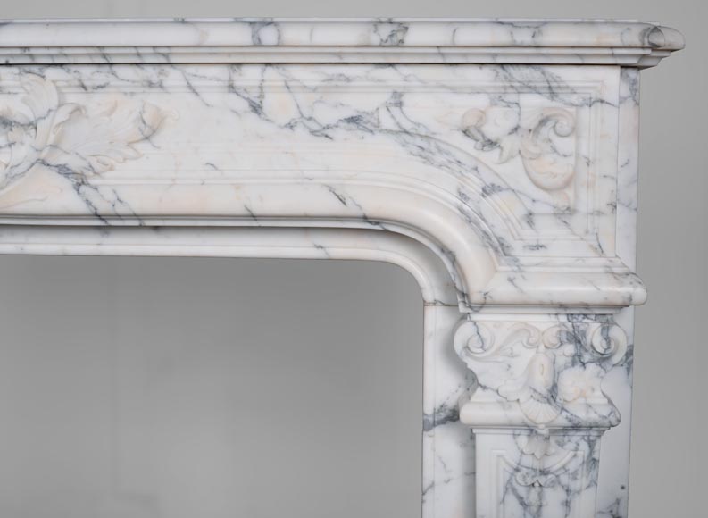 Beautiful Regency style mantel with palmette in Arabescato marble-9