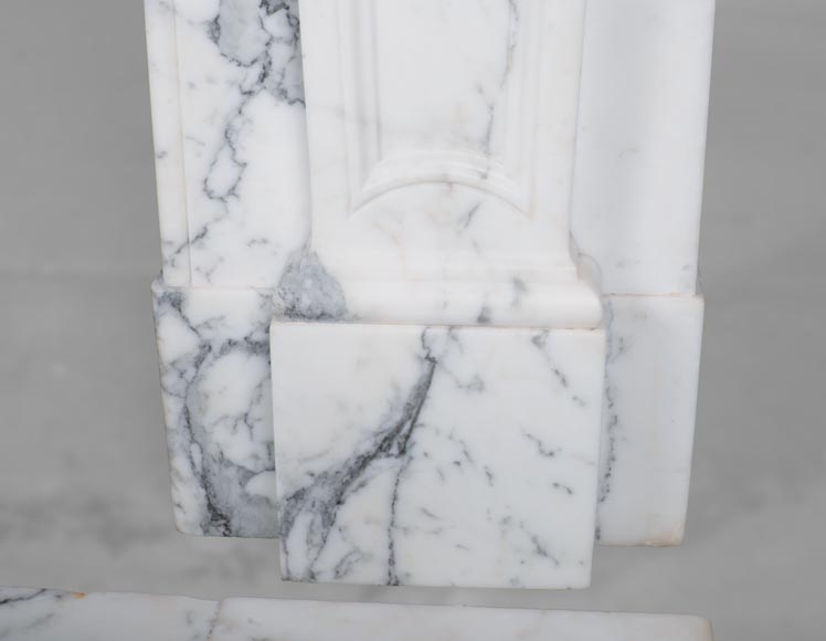 Beautiful Regency style mantel with palmette in Arabescato marble-10
