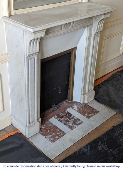 Small Modillon fireplace in Carrara marble-2