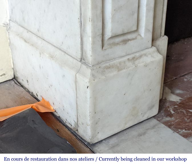 Small Modillon fireplace in Carrara marble-4