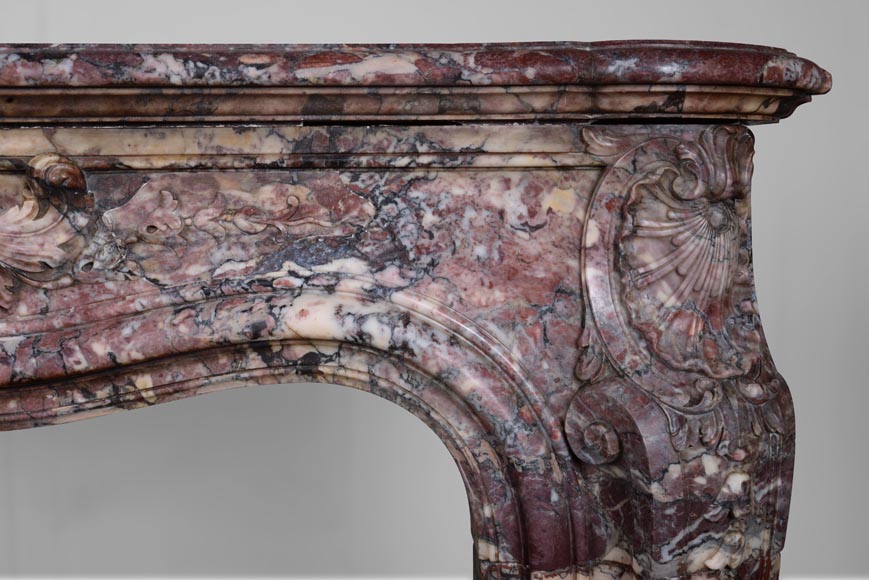 Important Louis XV style fireplace decorated with a leaf, made of Fleur de Pêcher marble-11