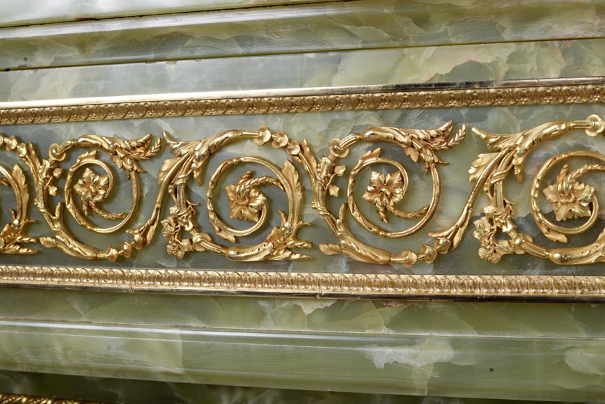Louis XVI style mantel in bronze and green onyx-2