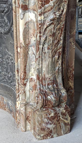 Exceptional Louis XV style fireplace in Rouge Royal marble with an asymmetrical shell-14