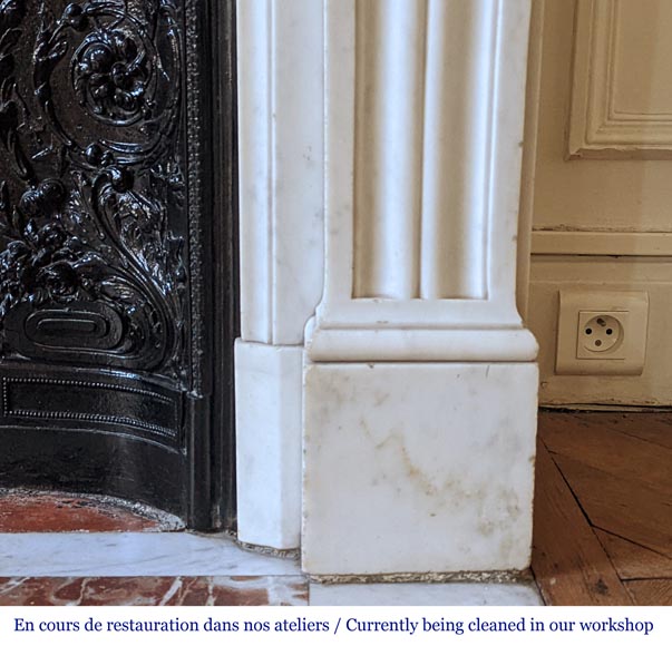 Louis XVI style mantel in Carrara marble-7