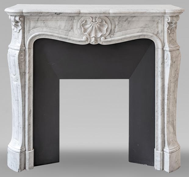 Louis XV style mantel with three shells in Carrara marble-0