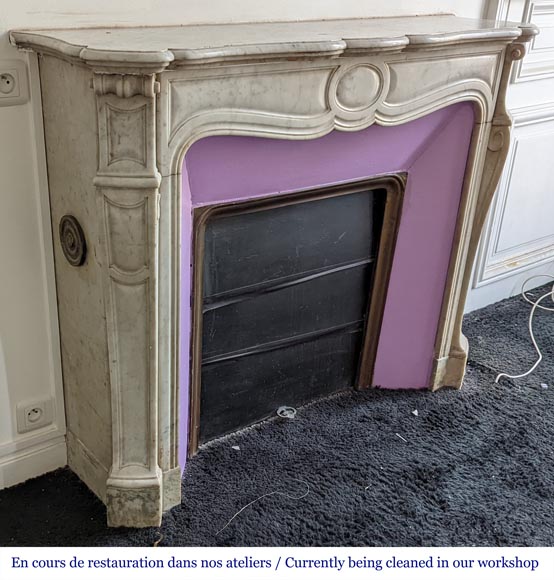 Pompadour mantel in Carrara marble-2