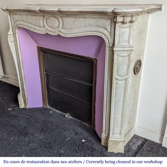Pompadour mantel in Carrara marble-5