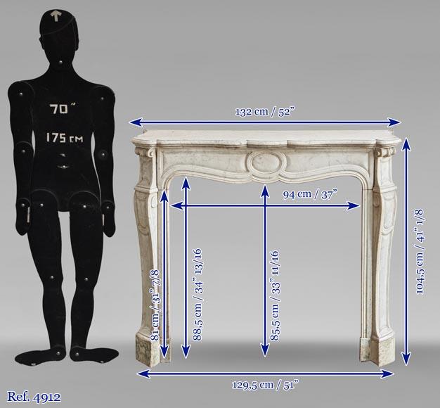 Pompadour mantel in Carrara marble-9