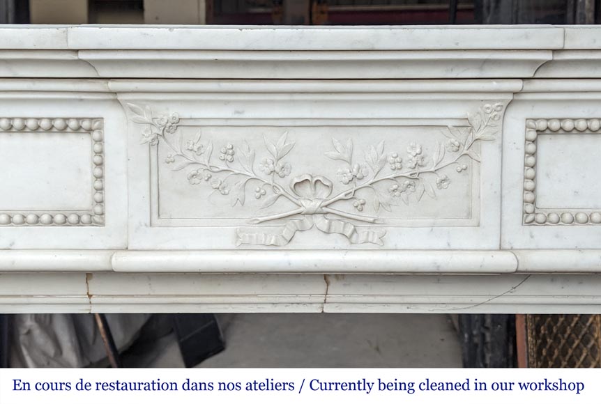 Beautiful Louis XVI style mantel with flowering vases in Carrara marble-1