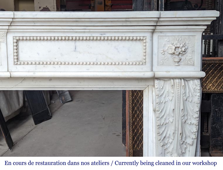 Beautiful Louis XVI style mantel with flowering vases in Carrara marble-9