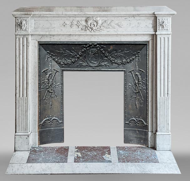 Antique Louis XVI style mantel made of Carrara marble-0