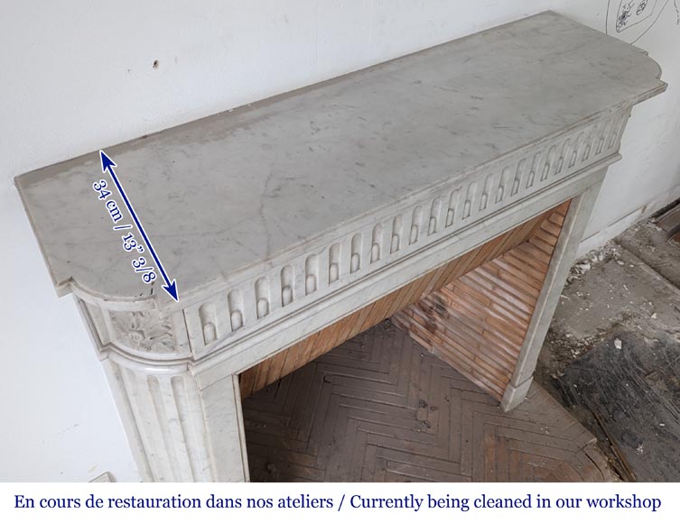 Louis XVI style Carrara marble mantel with rounded corners-8
