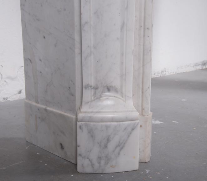 Louis XV style mantel adorned with acanthus leaves in Carrara marble-7