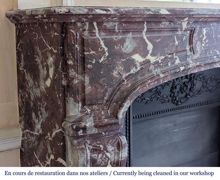 Regence style mantel in Red marble from the North-3