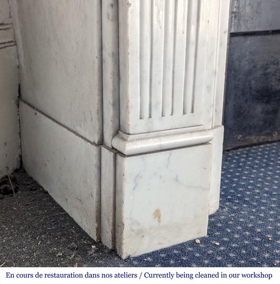 Small Louis XVI style mantel in Carrara marble-4