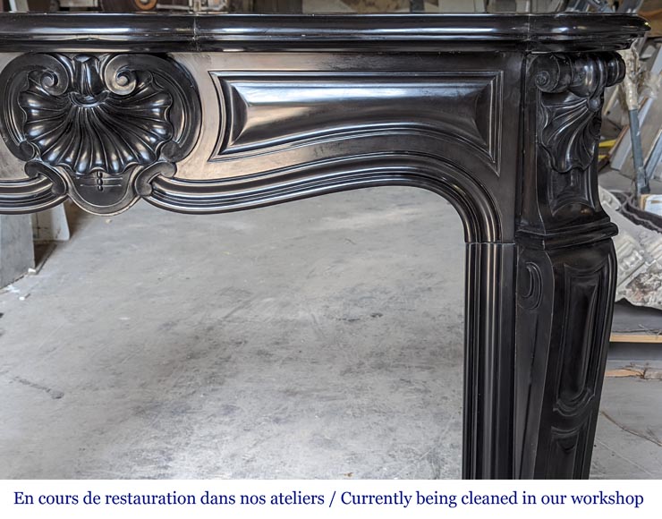 Louis XV style mantel with carved shell in Fine Black Mabre from Belgium-7