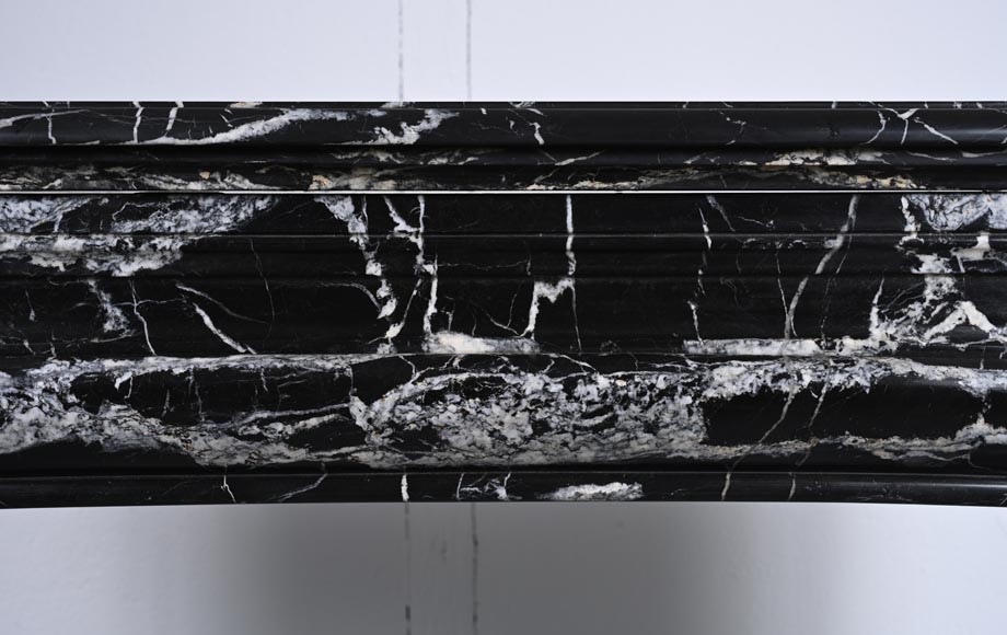 Regence style mantel in Marquina marble-2