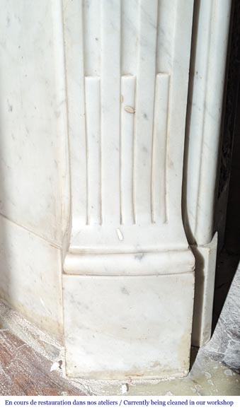 Louis XV style mantel with three carved shells in Carrara marble-5