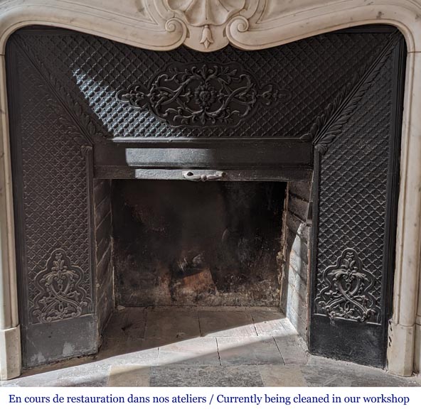 Louis XV style mantel with three carved shells in Carrara marble-9