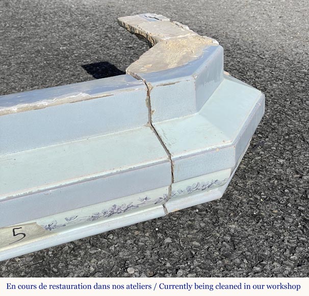 Loebnitz Paris, white ceramic stove with blue decoration-6