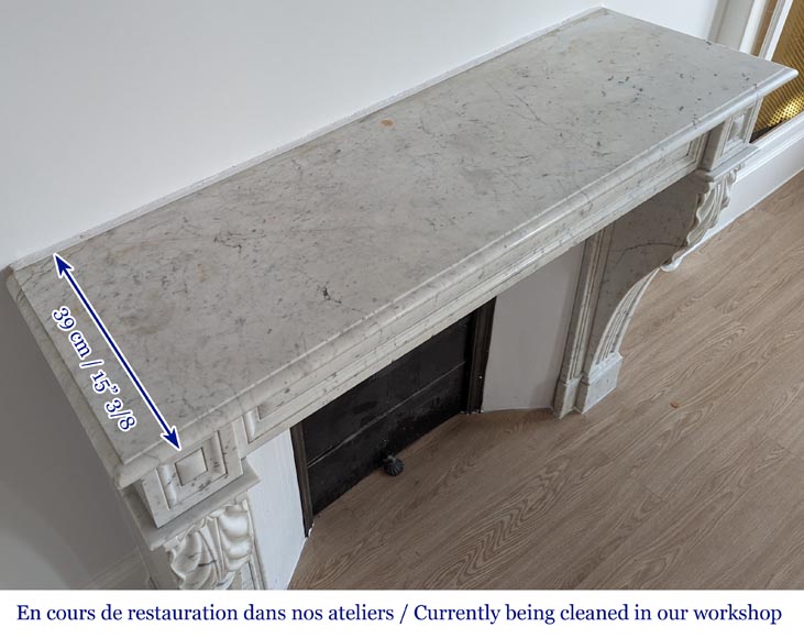 Napoleon III style Modillon mantel adorned with water leaves in Carrara marble-9