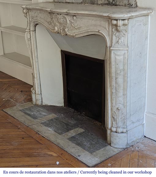 Louis XV style mantel richly decorated with shells and acanthus leaves carved in Carrara marble-7