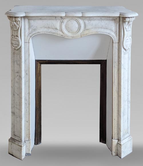 Louis XV style Pompadour model mantelpiece in Carrara marble, decorated with shells-0